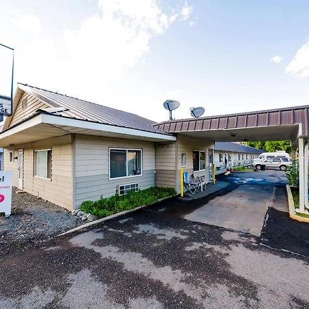Oyo Riverside Inn John Day Or Экстерьер фото