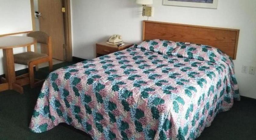 Oyo Riverside Inn John Day Or Экстерьер фото